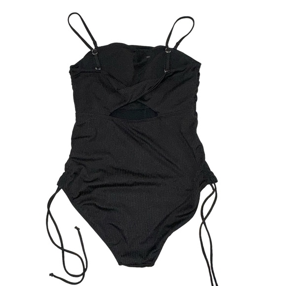 New without tags Black one piece swimsuit sz Medium - Picture 4 of 6